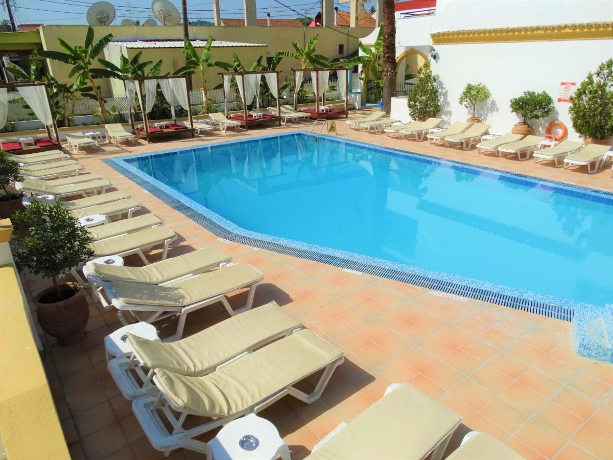Oasis Beach Club 卡沃斯 外观 照片