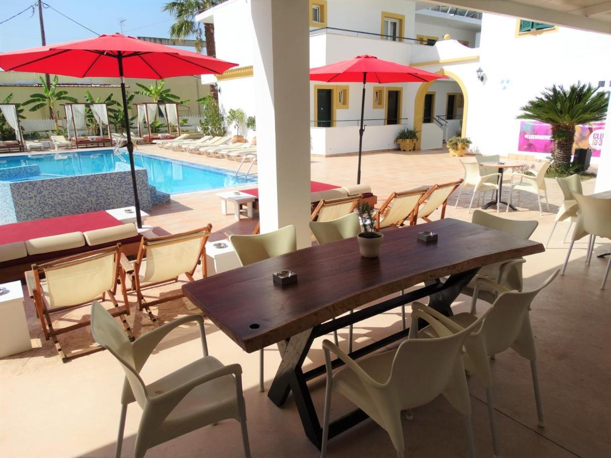Oasis Beach Club 卡沃斯 外观 照片